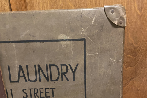 Delivery laundry box