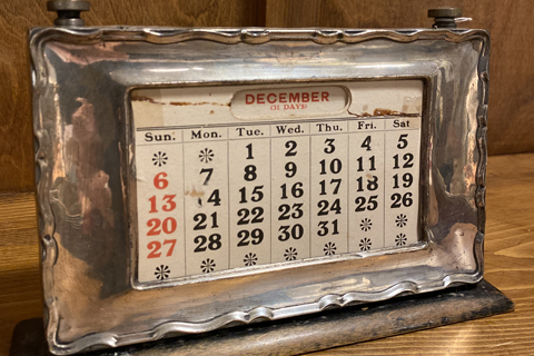 SILVER perpetual desk calendar